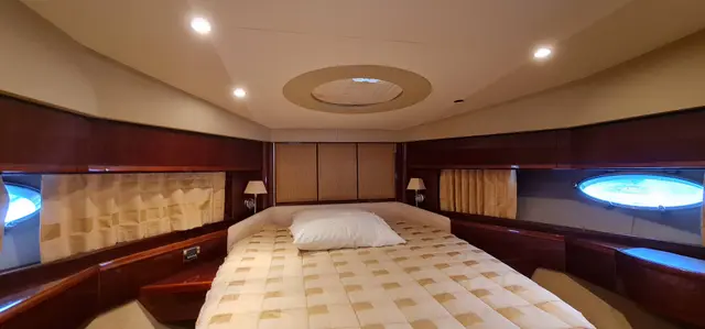 Yacht Interiors (14)