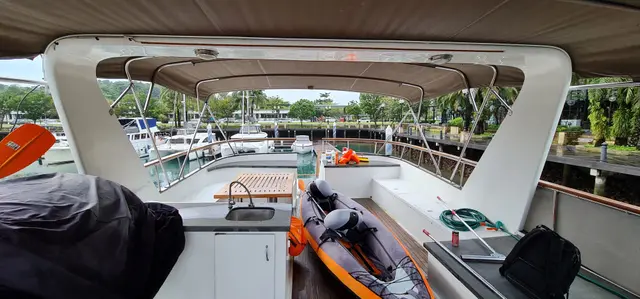 Yacht Interiors (174)