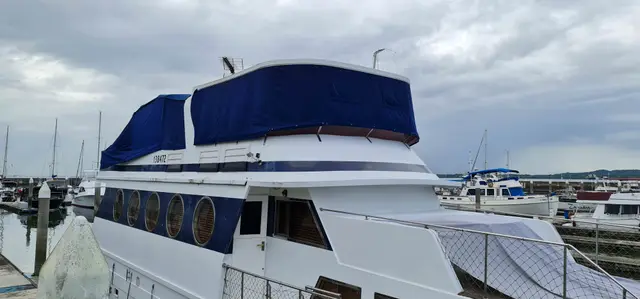 Yacht Interiors (38)