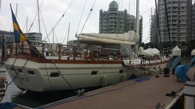 Yacht Interiors (55)