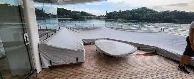 Yacht Interiors (214)