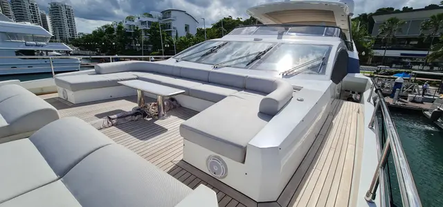 Yacht Interiors (48)