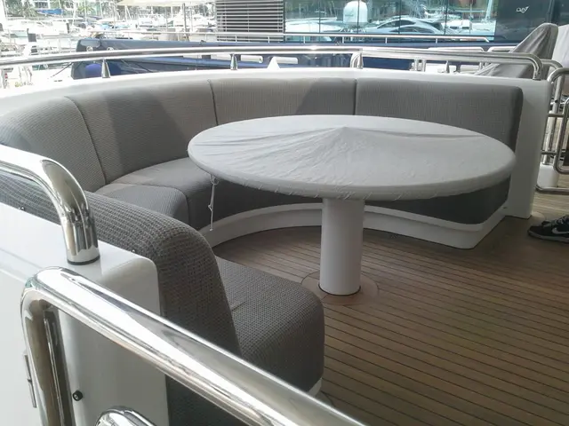 Yacht Interiors (38)