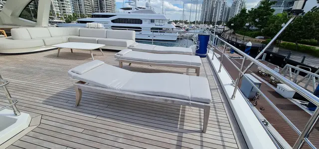 Yacht Interiors (47)