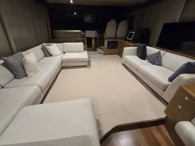 Yacht Interiors (6)