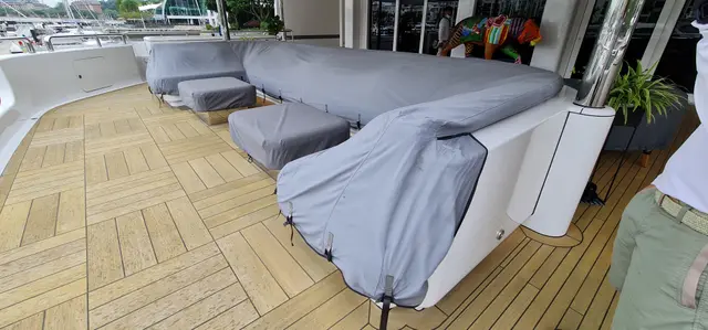 Yacht Interiors (89)