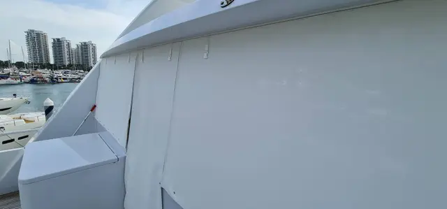 Yacht Interiors (57)