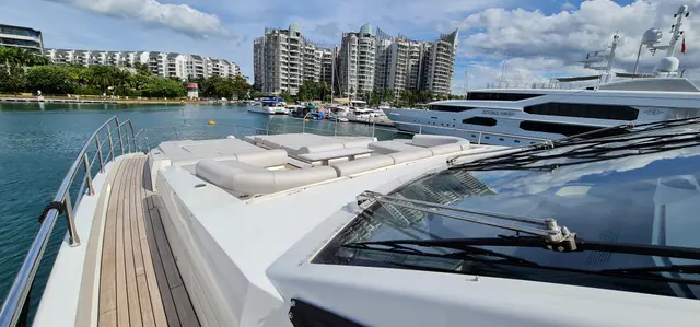 Yacht Interiors (47)