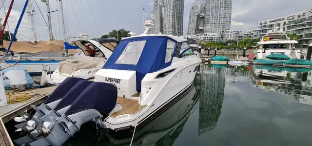 Yacht Interiors (24)