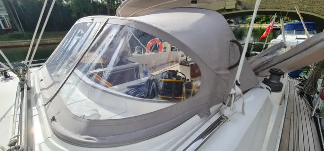 Yacht Interiors (188)