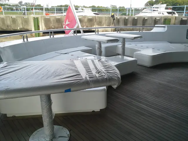 Yacht Interiors (20)