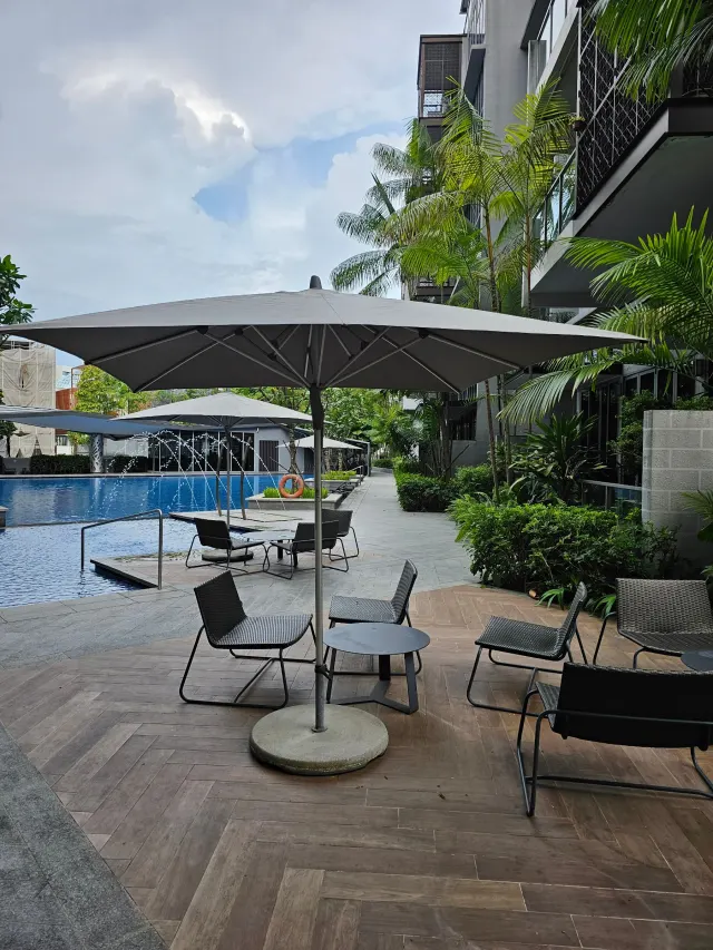 Sling Mesh — Hong Heng Singapore